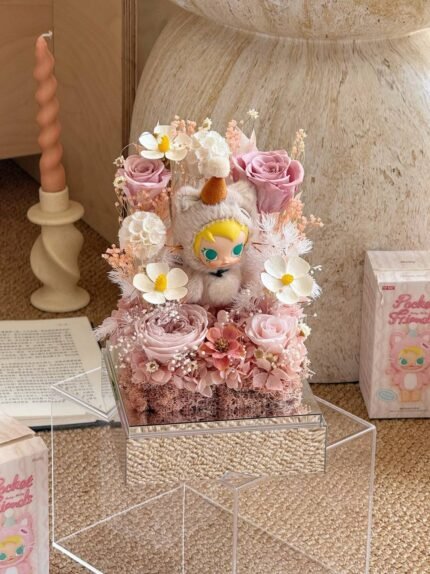 Baby Molly ever-lasting flower box
