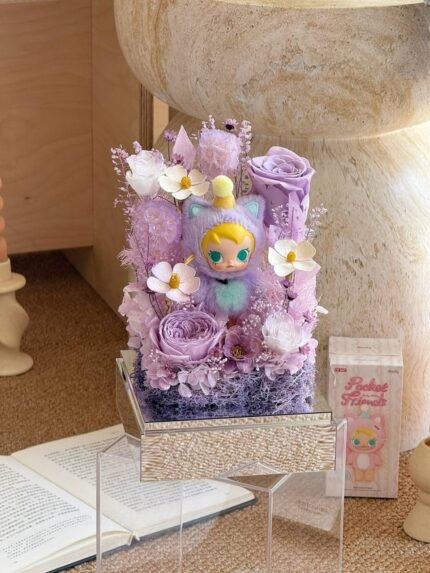 Baby Molly ever-lasting flower box